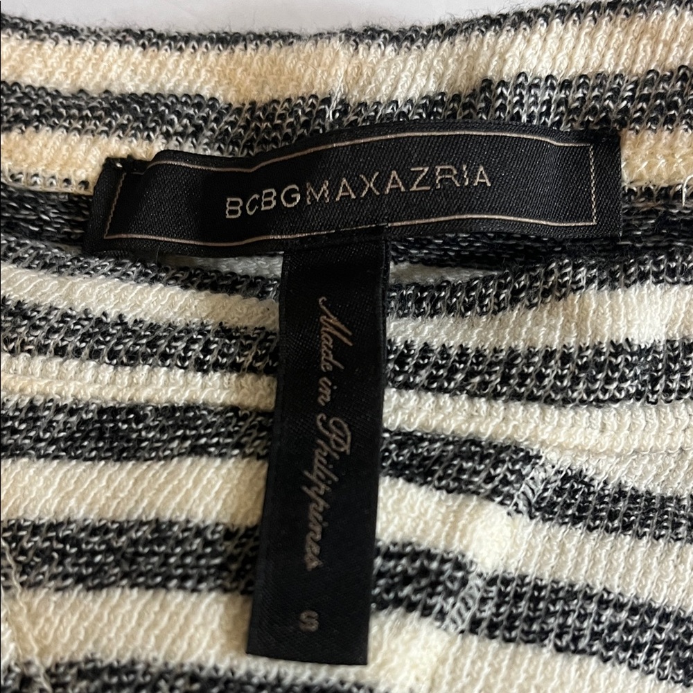 BCBGMaxAzria sweater - Picture 9 of 10